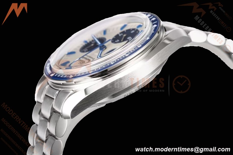 Omega - Speedmaster “Silver Snoopy Award” 50th Anniversary 42mm SS/NY Wht/Blue OSF V2 Cal.3861