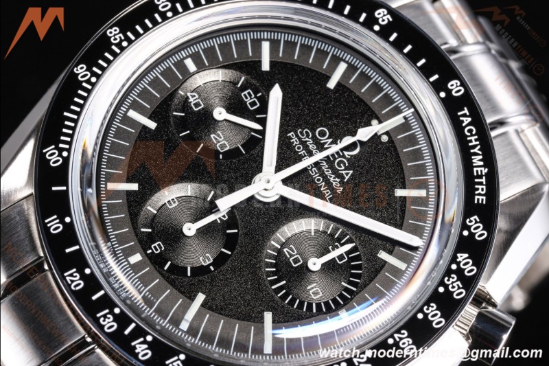 Omega - Speedmaster Moonwatch 44mm SS/SS Black TVSF A9300