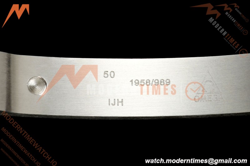 Omega - Speedmaster Moonwatch 42mm SS/SS White Dial OMF Cal. 3861 Mod
