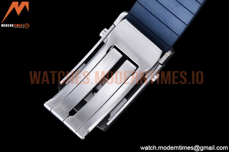 Breitling - Superocean 42mm Blue SS/RU White BLS Asia 2824