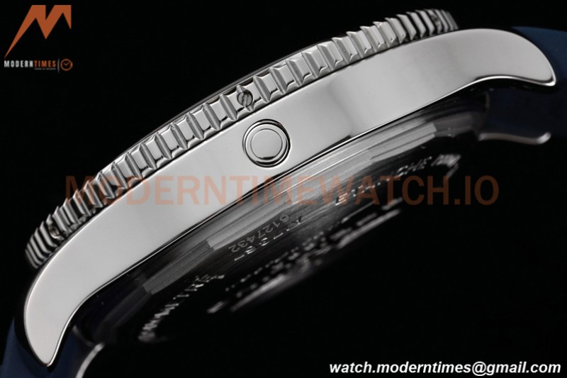 Breitling - Superocean 42mm Automatic SS/RU Wht/Stk/Num TF Asia 2824