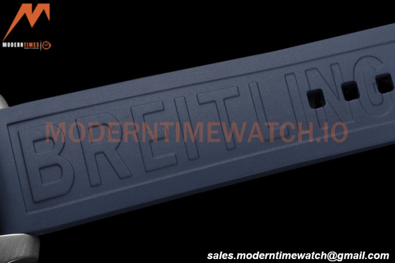 Breitling - Superocean 44mm SS/RU White BLSF A2824