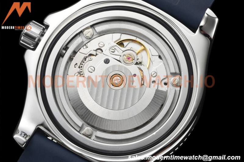 Breitling - Superocean 44mm SS/RU White BLSF A2824