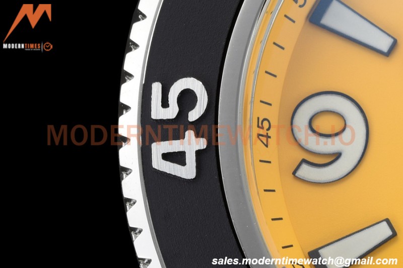 Breitling - Superocean 44mm SS/RU Yellow BLSF A2824