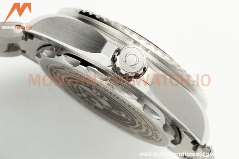 Omega - Planet Ocean 45.5mm Ultra Deep Orange SS/SS Grey VRF A8912