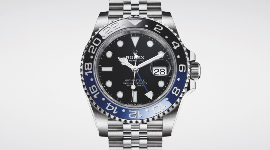 THE COSMOPOLITAN WATCH