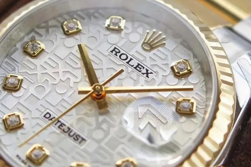 Gold Wrapping Services for Watches In Cases, Dials and Straps - Get Quote Before Ordering