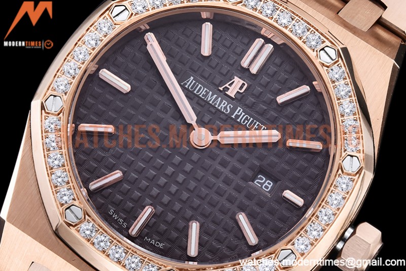 Audemars Piguet - Royal Oak Ladies 67651OR 33mm Dia RG/RG Black JJF Qtz