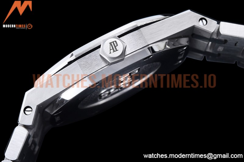 Audemars Piguet - Royal Oak Ladies 67651ST 33mm Dia SS/SS White JJF Qtz