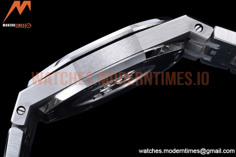 Audemars Piguet - Royal Oak Ladies 67651ST 33mm Dia SS/SS White JJF Qtz