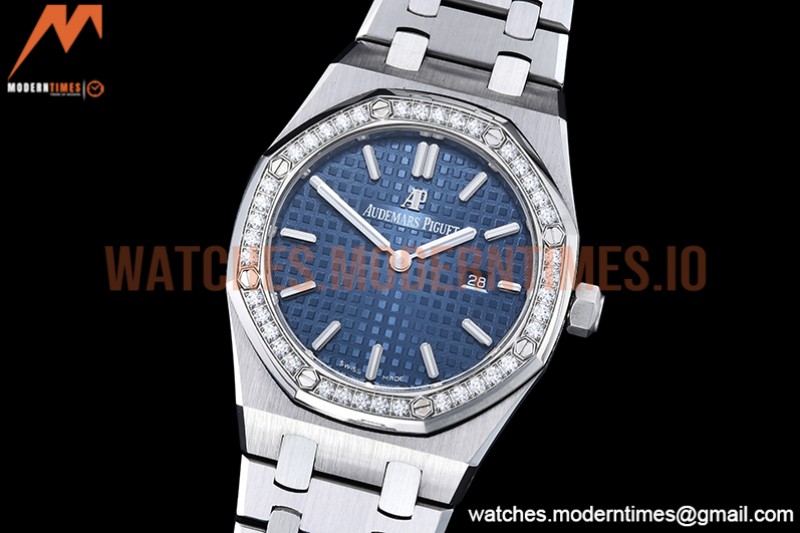 Audemars Piguet - Royal Oak Ladies 67651ST 33mm Dia SS/SS Blue JJF Qtz