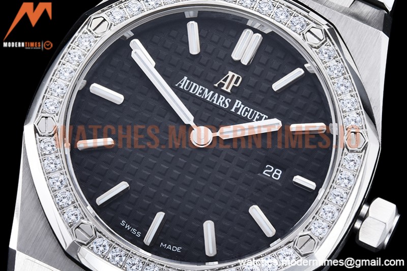 Audemars Piguet - Royal Oak Ladies 67651ST 33mm Dia SS/SS Black JJF Qtz