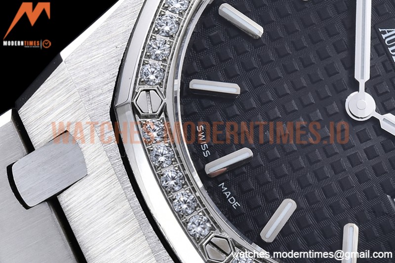 Audemars Piguet - Royal Oak Ladies 67651ST 33mm Dia SS/SS Black JJF Qtz