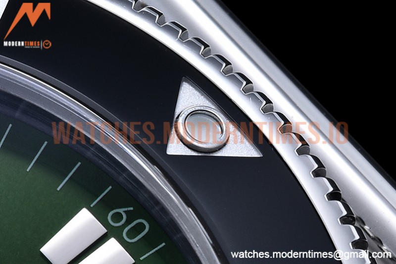 Breitling - Superocean Heritage II 42mm SS/SS Green GF A2824