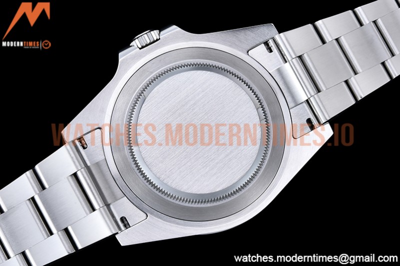 Rolex - Explorer II 226570 904L SS/SS Wht JVS VR3285 CHS