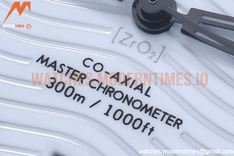 Omega - Seamaster 300m 2018 Blk SS/SS White GDF MY8215