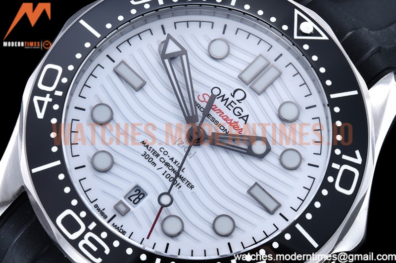 Omega - Seamaster 300m 2018 Blk SS/RU White GDF MY8215